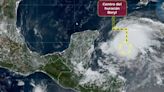 Huracán Beryl avanza a Quintana Roo como categoría 2; esperan lluvias fuertes y trombas marinas