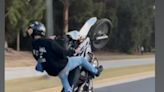 Conmoción en Necochea: dos jóvenes de 21 años se mataron en una picada ilegal de motos