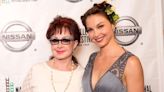 Ashley Judd Says She Thinks of Mom Naomi 'Constantly' as She Celebrates First Birthday Without Her