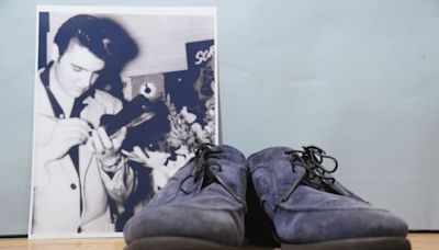 Elvis Pressley’s blue suede shoes are up for auction