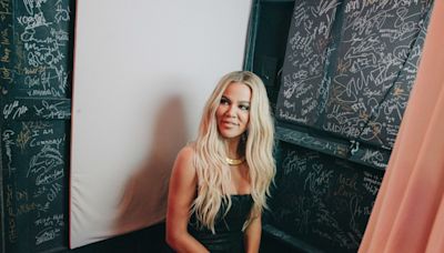 Khloé Kardashian’s Reaction To Finding Daughter True Playing With Her Makeup Is So Heartwarming