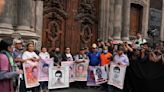 La futura presidenta de México se reúne con los padres de los 43 desaparecidos de Ayotzinapa