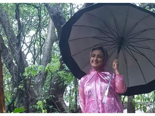 Rimjhim Gire Sawan is my monsoon staple: Divya Dutta | Hindi Movie News - Times of India