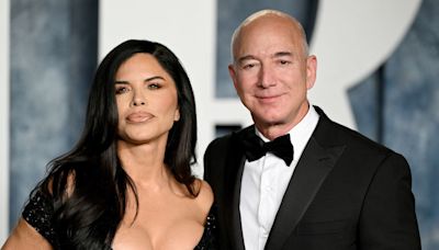 Lauren Sanchez looks unbelievably svelte and sunkissed during Greek getaway with fiancé Jeff Bezos