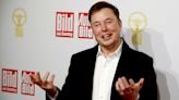 Elon Musk recruta equipe para desenvolver rival para ChatGPT, diz publicação