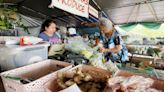 Keaau produce vendors left in limbo as market closes