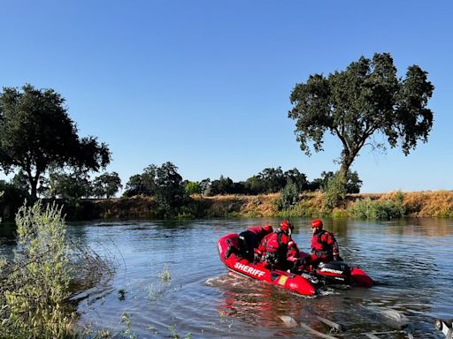 Merced County Sheriff's Office Water Rescue and Recovery Team Recover Body from the Merced River