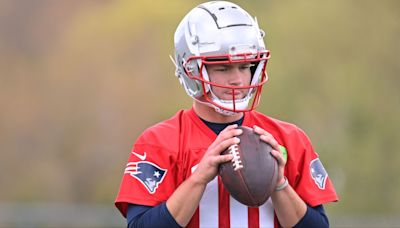 Patriots' New QB Already Building Chemistry With Two Rookie WRs