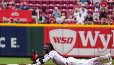 Reds look to make it two straight victories over Dodgers in Los Angeles