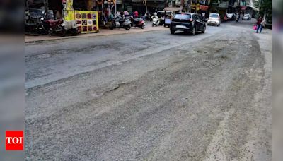 Nagpur Faces Pothole Crisis: 3,208 Repairs Failed to Fix Bumpy Roads, Especially in Dharampeth | Nagpur News - Times of India