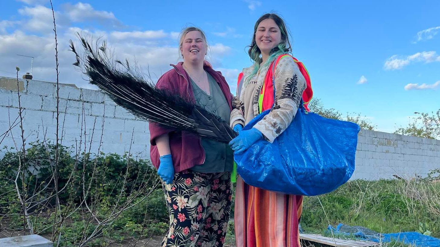 Lonely peacock starts new life at animal sanctuary