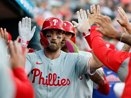 Rare 1-3-5 triple play helps Philadelphia Phillies topple Detroit Tigers