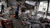 Al menos 35 muertos en un ataque israelí en una escuela de la ONU en el centro de Gaza
