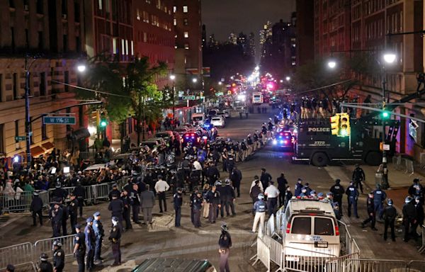 New York Lawmakers ‘Outraged’ After Cops Raid Columbia University