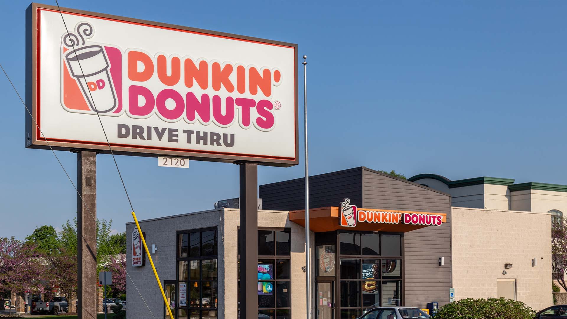 Fans say they 'might have to betray Starbucks' after seeing Dunkin's summer menu