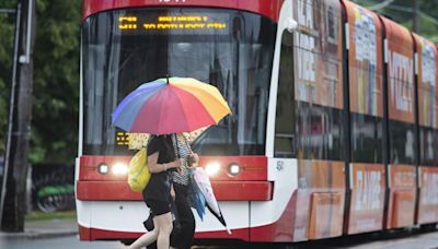 Thunderstorms, showers and return of sticky weather this week in Toronto
