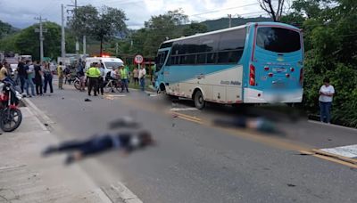 Fatal accidente tiene bloqueada a la vía Bogotá-Girardot en pleno inicio de puente festivo