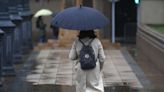 Ciclón ya está en Chile: Lluvias intensas en la zona centro sur y "probabilidad de gotitas en Santiago" este martes