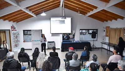 Charla Sobre los Beneficios del Agua de Mar - Diario El Sureño