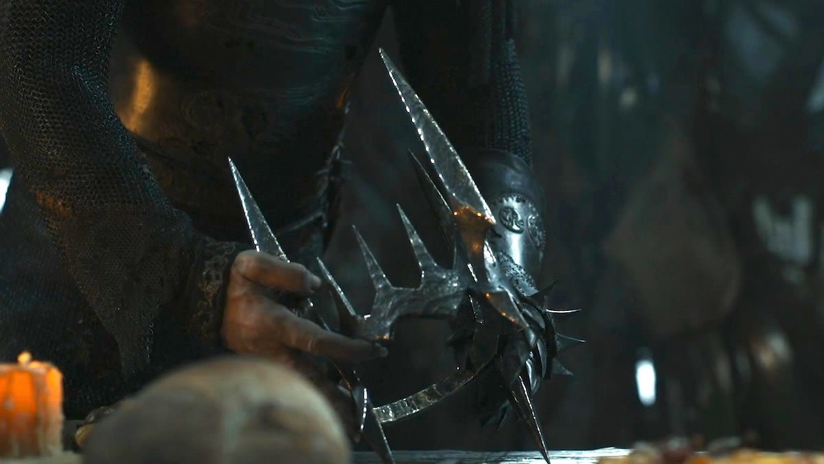 How THE RINGS OF POWER Connects Sauron’s Crown to Morgoth’s