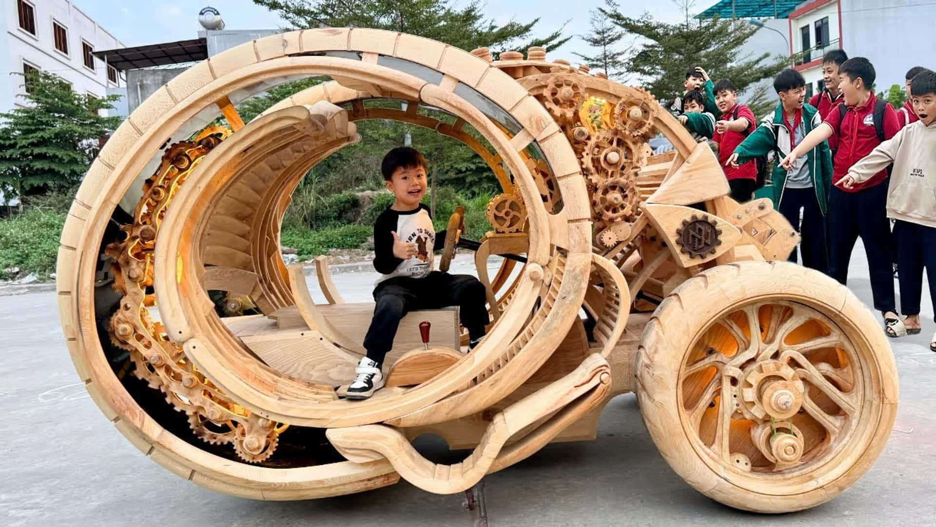 This Trike Was Imagined Using AI, and Then Made Out of Wood