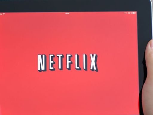 Netflix's (NASDAQ:NFLX) five-year earnings growth trails the respectable shareholder returns