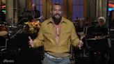 ‘SNL’ Monologue: Jason Momoa Says He Loves Playing Aquaman, Recalls ‘Baywatch’ Days