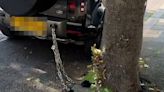 Desperate Landrover owners are chaining cars up to stop thefts