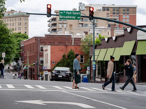 Study: Asheville top 10 highest move-in rates in US; Carolinas displace Florida as top destination