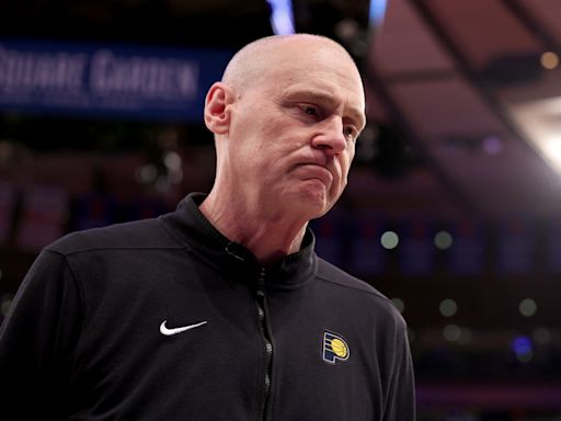 Pacers' Rick Carlisle recalled Bill Walton getting him into a Grateful Dead show for a date with his now wife