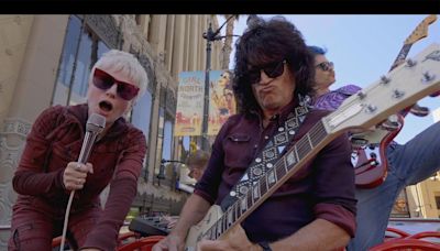 Watch Kiss' Tommy Thayer Perform on the Wild Things' New Song