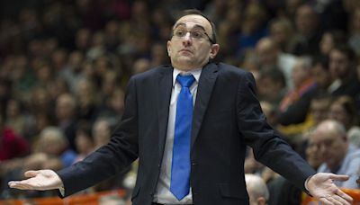 El entrenador español Hugo López, cautivado por la pasión por el baloncesto en China