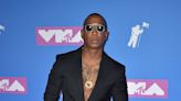 Ja Rule Relates To Drake Going "20 Vs. 1" In Ongoing Rap Beefs