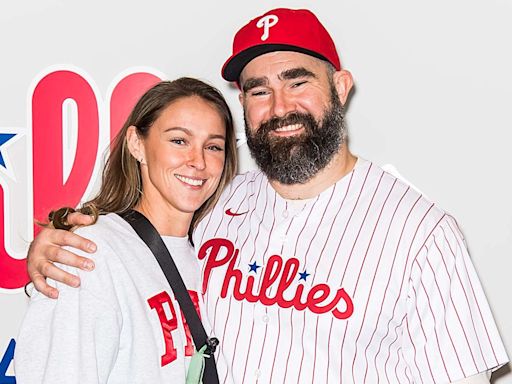 Jason Kelce Reveals His and Wife Kylie Kelce's Favorite Romantic Comedy: 'I Love That Movie'