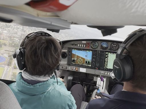 【國泰復辦「體驗之旅」】中學生澳洲試揸小型飛機 盼將來「I Can Fly」