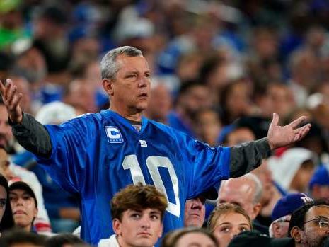 NFL Fans Roasting HBO Over Hard Knocks Decision