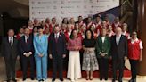 La reina Letizia pone en valor el "horizonte de mitigar el sufrimiento humano" de Cruz Roja Española: así fue la entrega de medallas en Oviedo