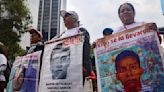 Militar se ampara parta evitar ser detenido por caso Ayotzinapa