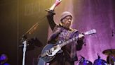 Neil Young cancels tour, including upcoming Winnipeg show - Winnipeg | Globalnews.ca
