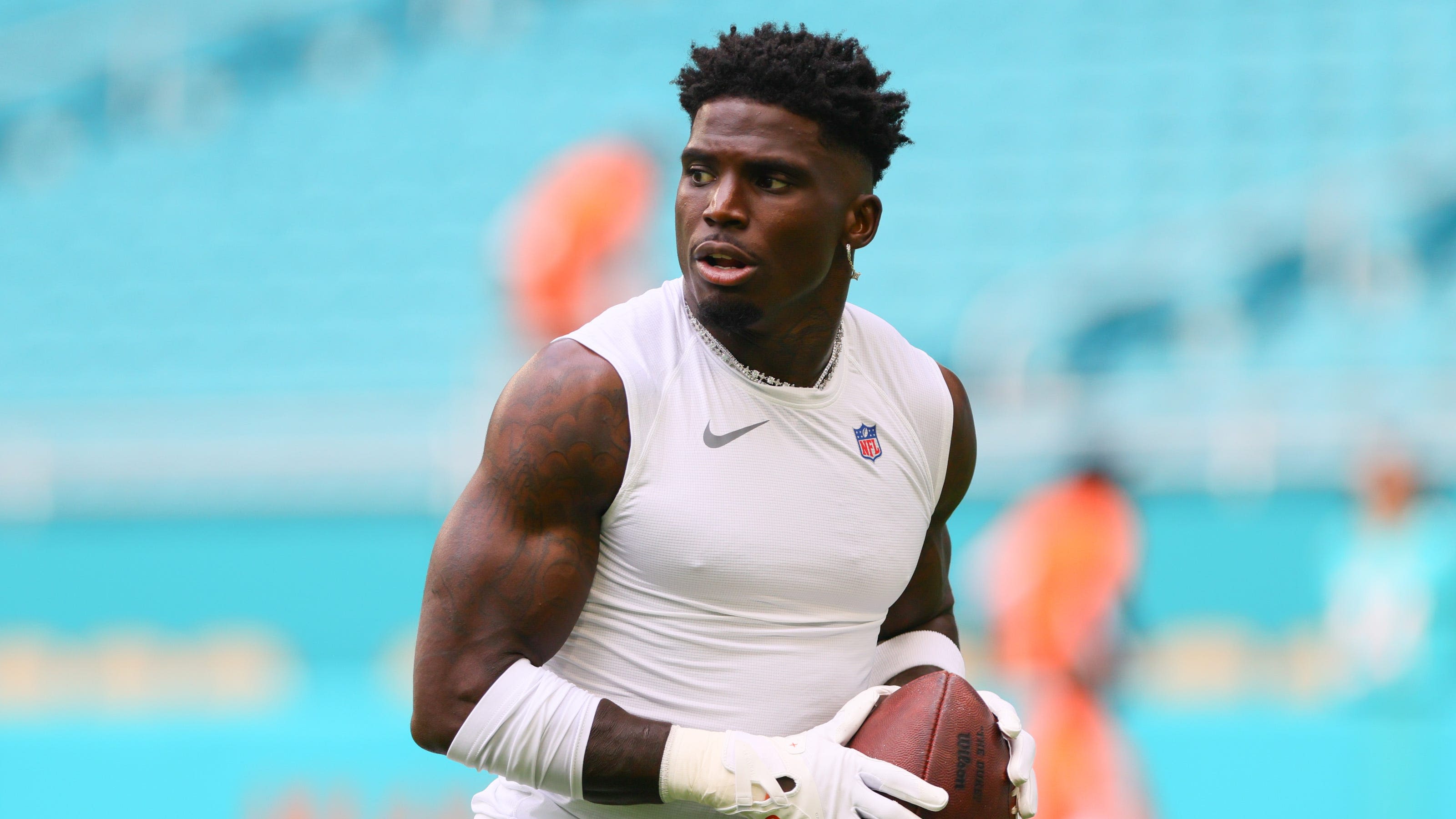 Dolphins star Tyreek Hill says he 'can't watch' footage of 'traumatic' detainment