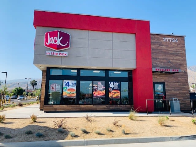 Dine 909: Jack in the Box launches a new value menu and Ice Cube Munchie Meal