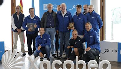 El 'Bribón' de Juan Carlos I se lleva el Trofeo Xacobeo en Sanxenxo