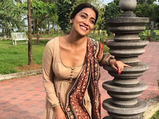 Guru Purnima| Shriya Saran: My Gurus Shovana Narayan & Nutan Patwardhan instilled in me the importance of respecting art