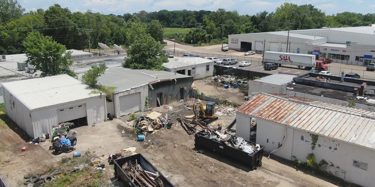 Demolition underway at abandoned property on Commerce Street in Jackson