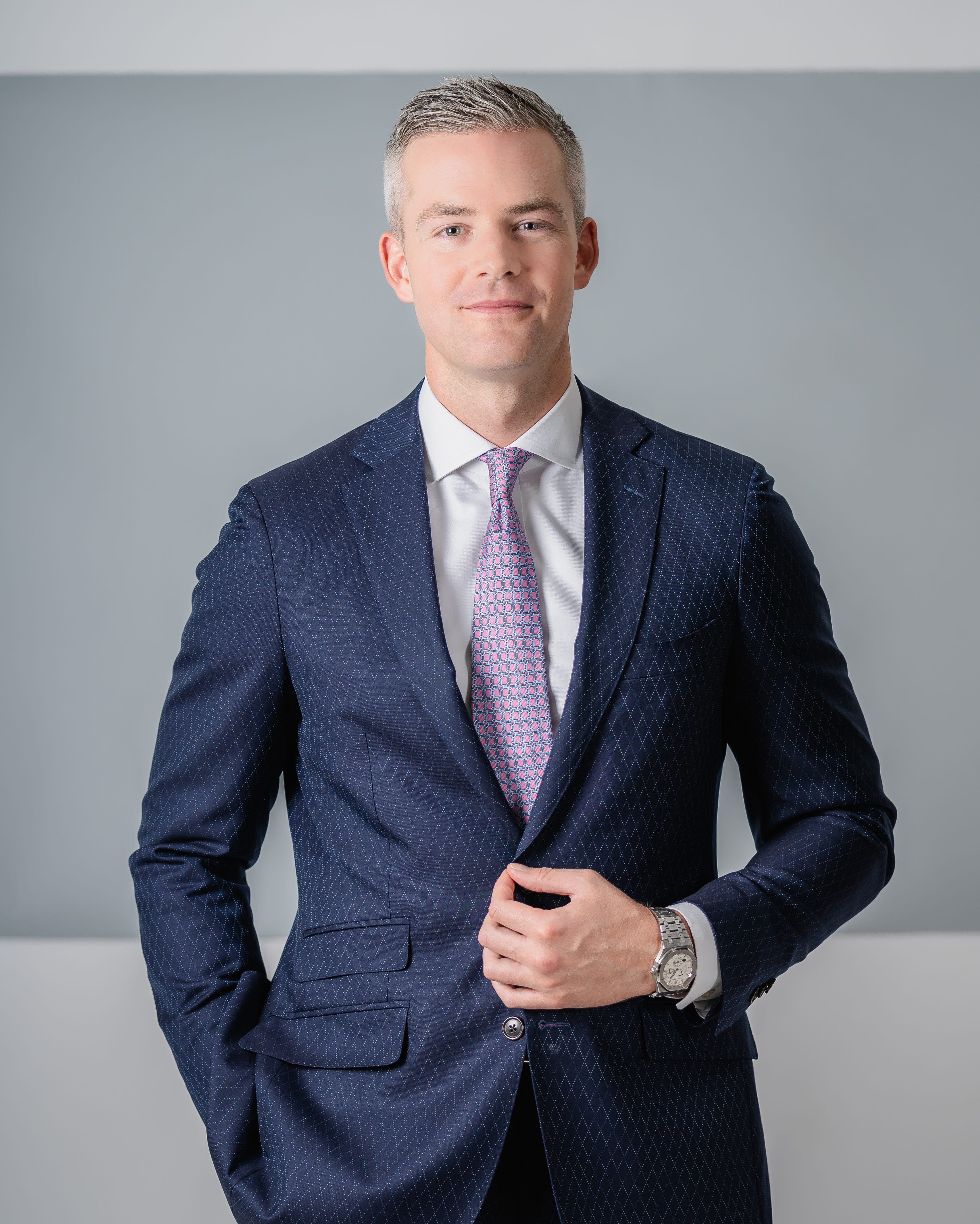 'Million Dollar Listing' reality TV star Ryan Serhant opens new office in Jupiter