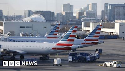 Thousands of flights in US cancelled and delayed due to IT crash