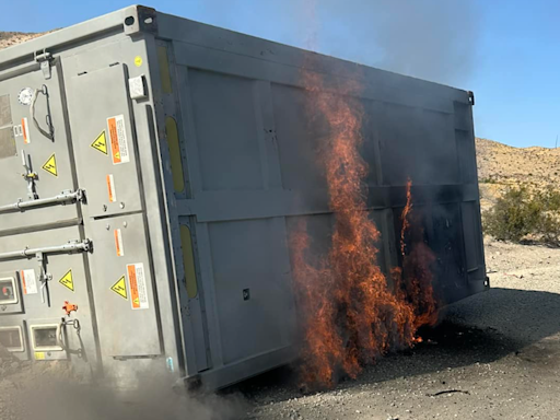 Lithium Battery Fire Traps Drivers in Sweltering Heat on California Highway