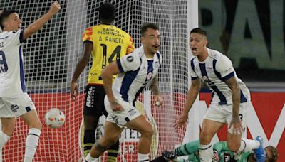 Talleres ganha do Barcelona e segue invicto na Libertadores