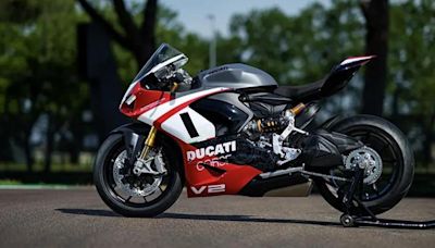 El último baile de la Ducati Panigale V2 llega en forma de edición limitada de 555 unidades