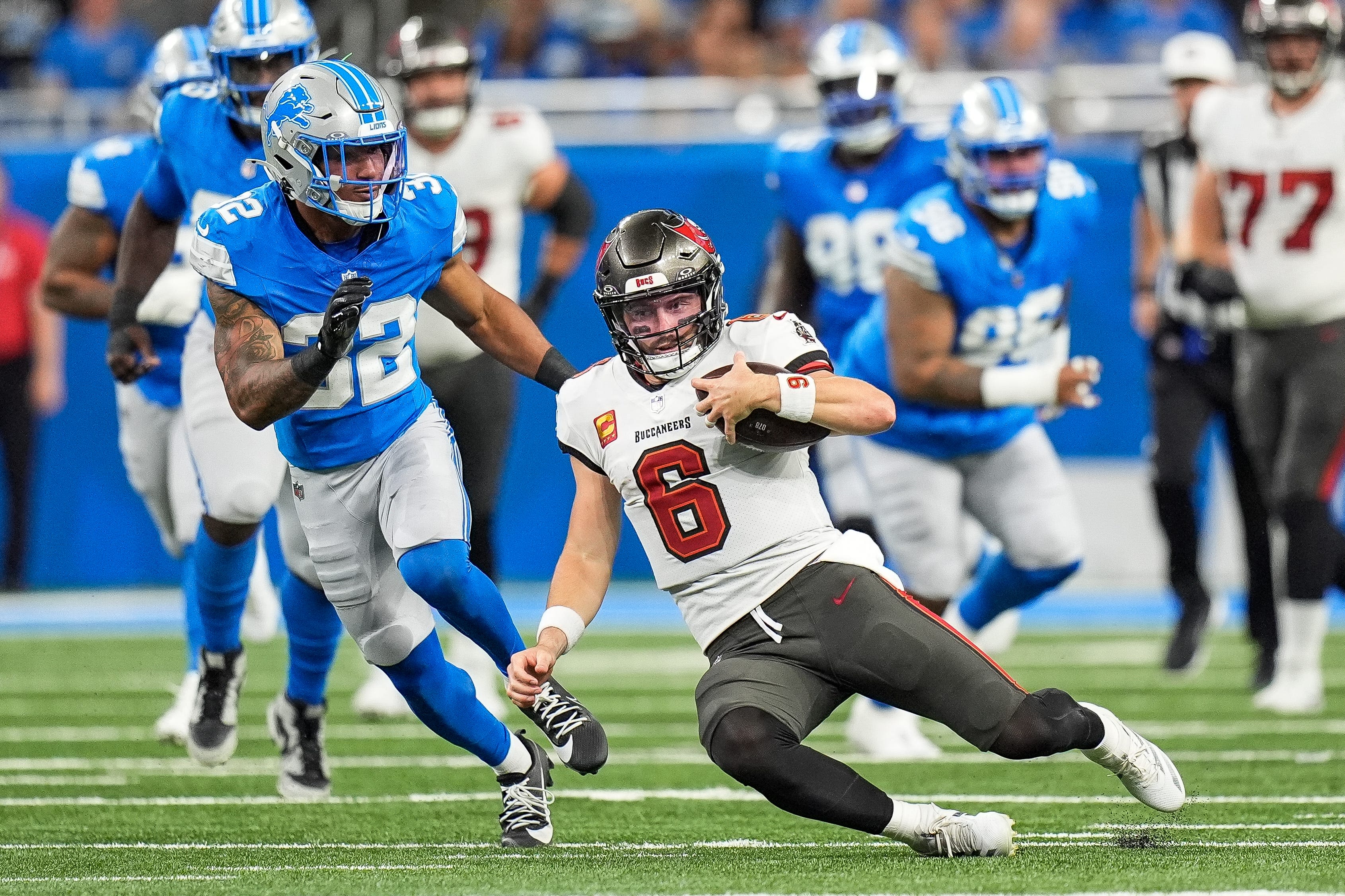 Jared Goff needs to be better, Lions brutal mistakes cost them in 20-16 loss to Buccaneers